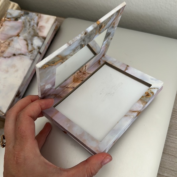 Seint Maskcara 12 Palette mini double decker brand new marble print RARE - Picture 4 of 7